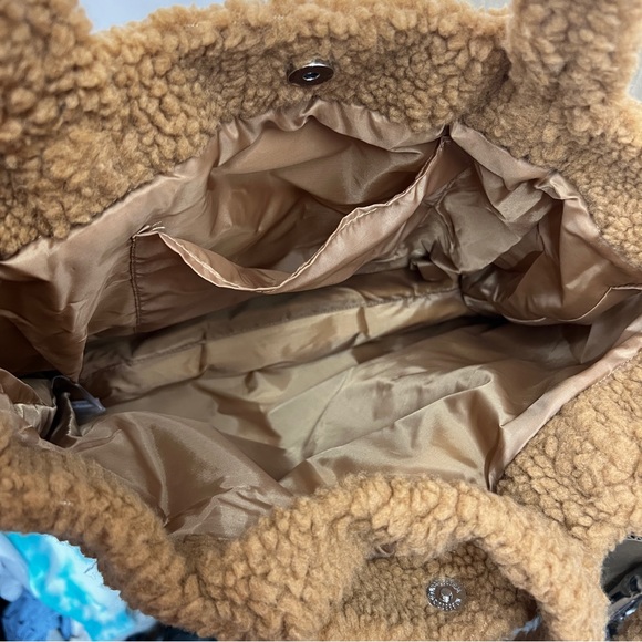 PINK Victoria’s Secret Sherpa Tote Bag New With Tags Plush, Brown, Purse, Laptop - Picture 8 of 8